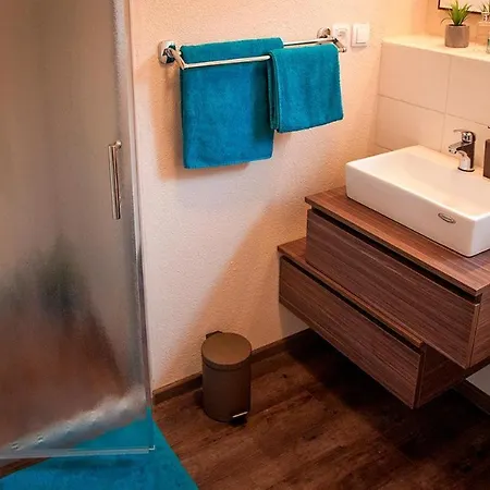 Mobile Sea Shell Sime, Drage