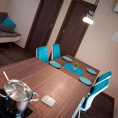 Mobile Sea Shell Sime, Drage